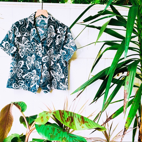 vintage vsco y2k butterfly crop button up popover - Picture 9 of 9